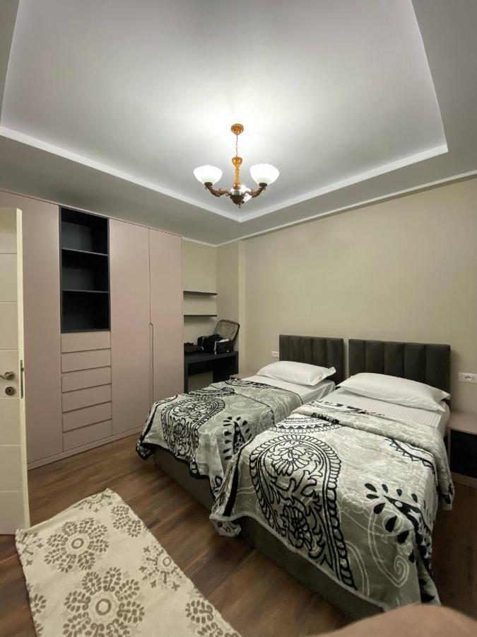 Komatas Modern Apartments In Bllok Area Tirana Exterior foto